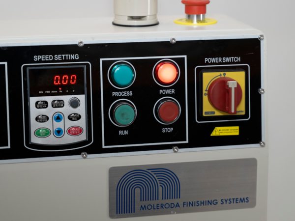 MagForce 650 Magnetic Finisher - Control Panel - Close Up